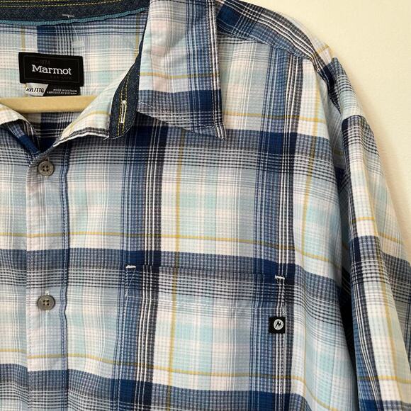 Marmot Mens XXL Blue Plaid Short Sleeve Button Up Shirt Lightweight Spring Navy - Picture 2 of 9